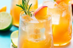 Cách Pha Rượu Vodka Với Nước Trái Cây1