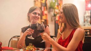 Uống Rượu Vang Với đá1