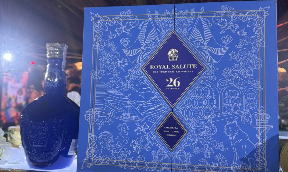 Rượu Chivas 21 Hộp Quà Tết 2026