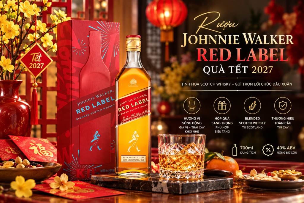 Rượu Johnnie Walker Red quà Tết 2027 hộp đỏ 700ml bên hoa mai, đèn lồng và ly whisky